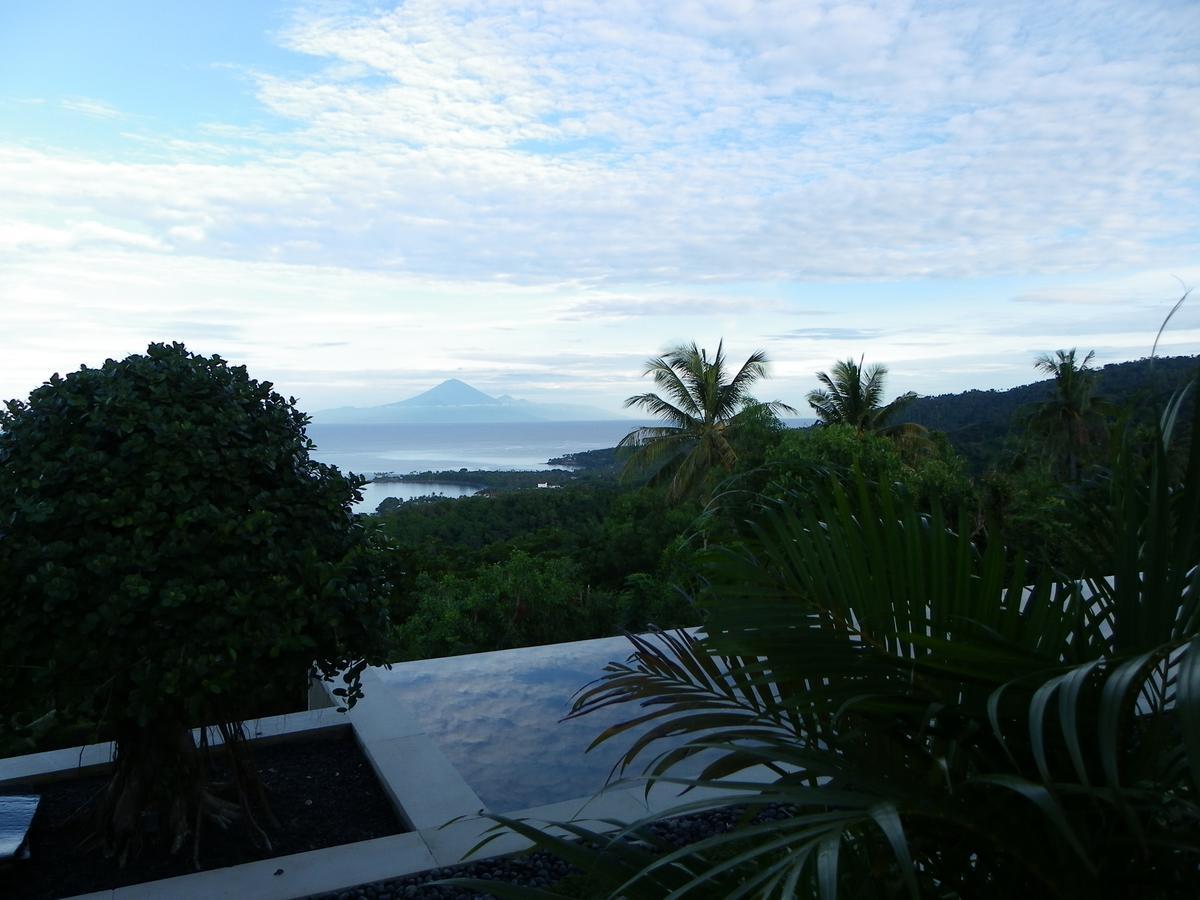 The Puncak Lombok Hotel Senggigi Exterior photo